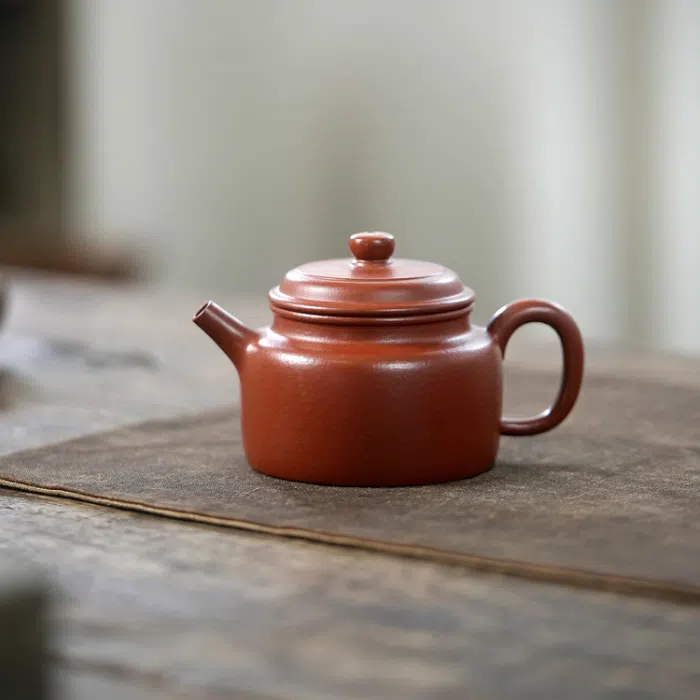 Small Pear Skin De Zhong Yixing Teapot, Zhu Ni Clay 140ml — detail 5
