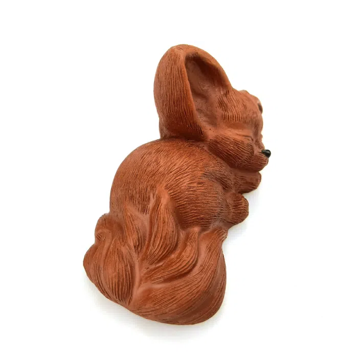 Sleepy Baby Nine-Tails Fox Tea Pet, Kitsune — detail 2