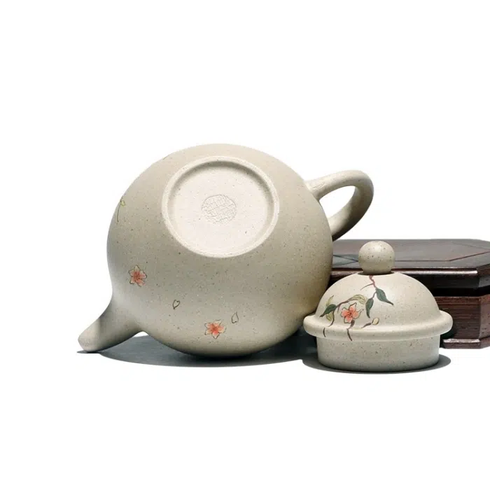 Duo Qiu Yixing Teapot Bai Yu Duan Ni Flower Clay Painting 240ml — detail 6
