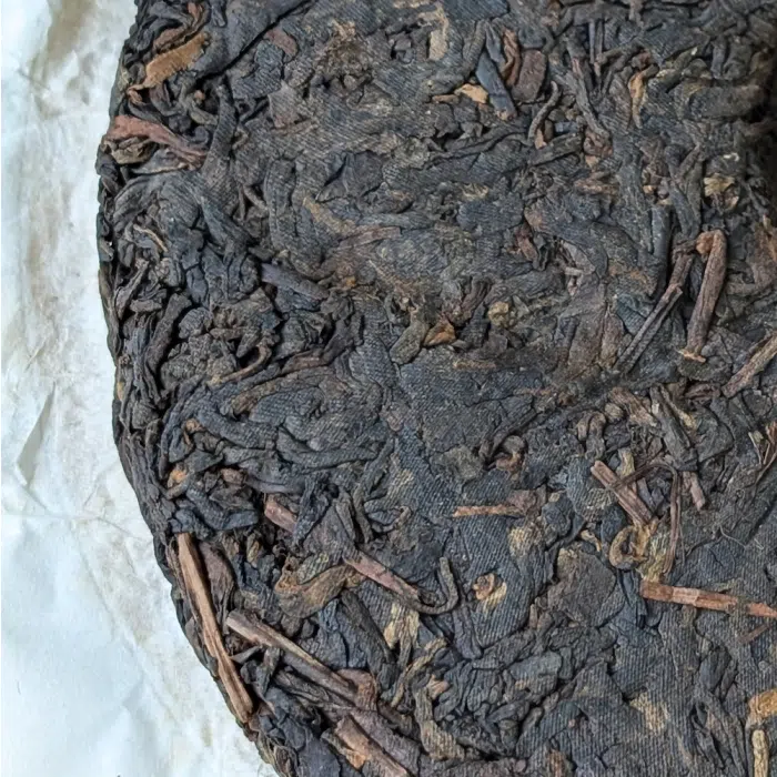 2013/2019 Chaze 'Da Huang Yin' Yellow Label Ripe Pu Erh Tea Cake 357g — detail 2