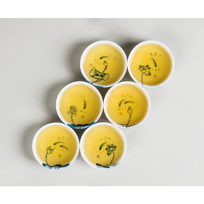 Porcelain tea cups set of 6 (45 ml / 1.5 oz) — detail 1