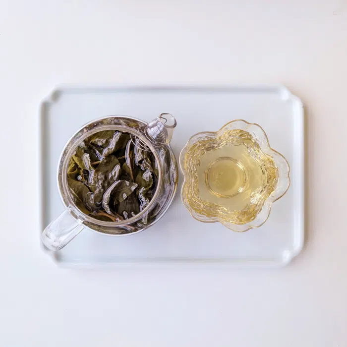 Milky Oolong Tea — detail 1