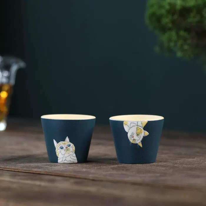 Yixing Purple Clay Cat Teacup Set - 2x Cat Painting Cups 60ml — detail 6