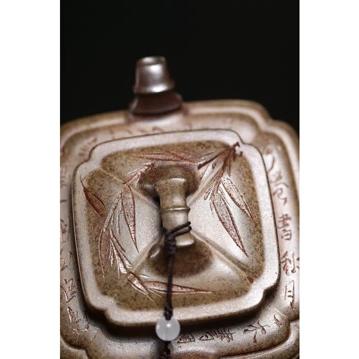 Square Xu Bian Yixing Teapot: Chen Xiang Clay & Bamboo Design 200ml — detail 4