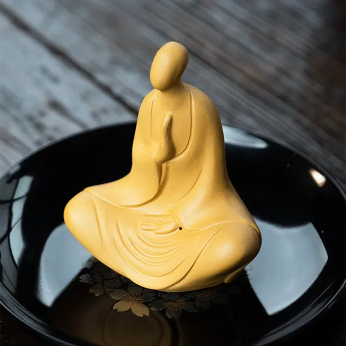 Faceless Buddha Tea Pet, Yellow Duan Ni Yixing Clay Figurine — detail 1