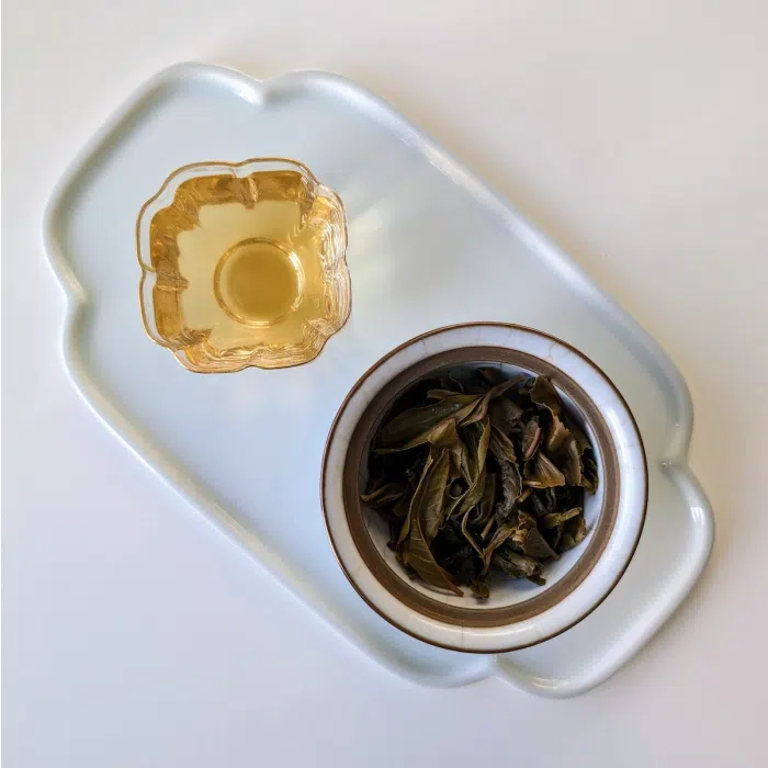 2023 Lu Shui Tang Ancient Tree Raw Pu Erh Tea Cake 200g — detail 2