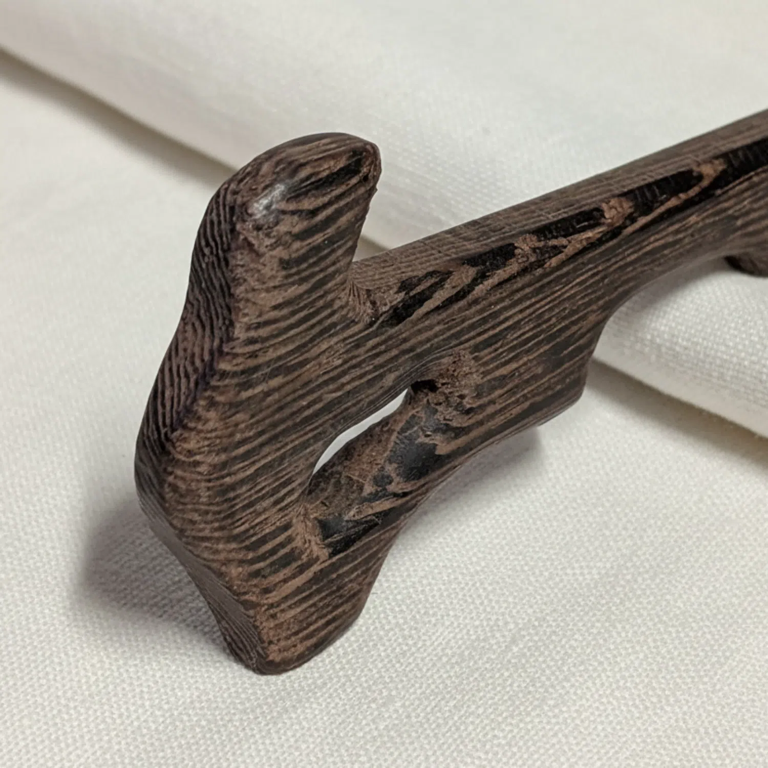 Wooden Tea Cake Display Stand — detail 4