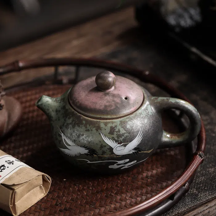 Ceramic ‘Noble Cranes’ Gongfu Xi Shi Tea Pot 220ml — detail 4