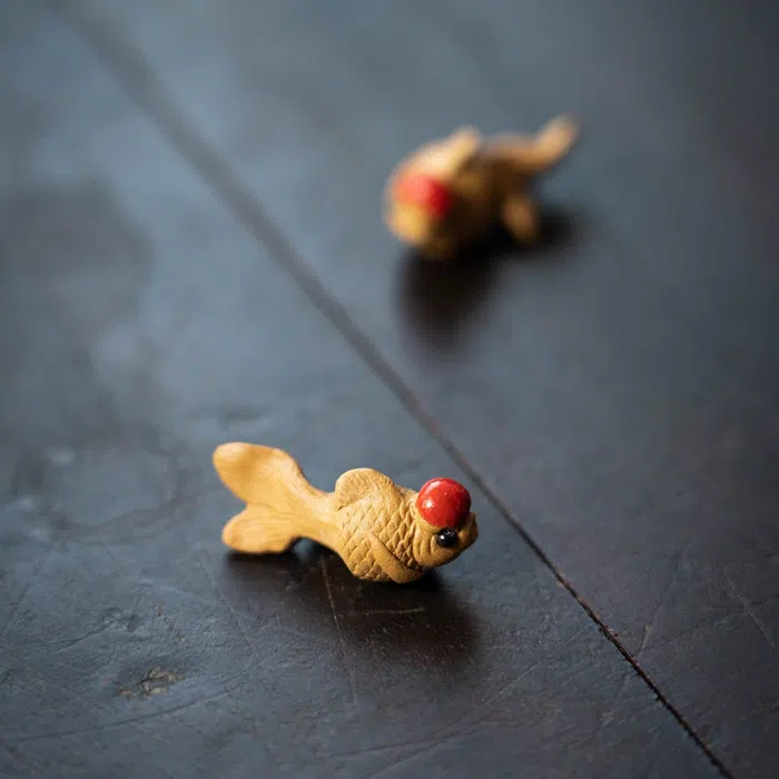 Mini Goldfish Tea Pet — detail 1