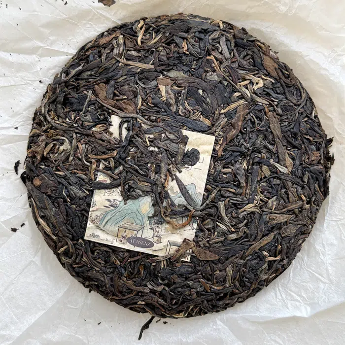 2007 Meng Song Ancient Tree Raw Pu Erh Tea Cake 200g — detail 2