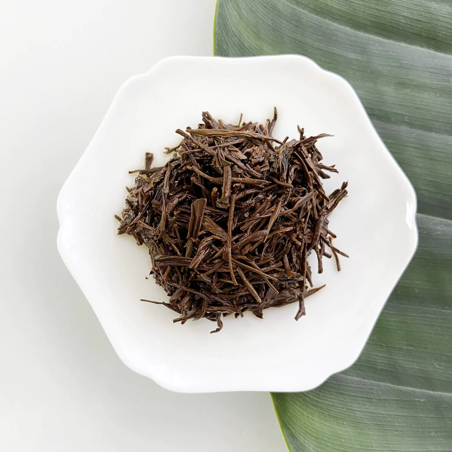 Lapsang Souchong Black Tea - Zheng Shan Xiao Zhong · 70g — detail 2