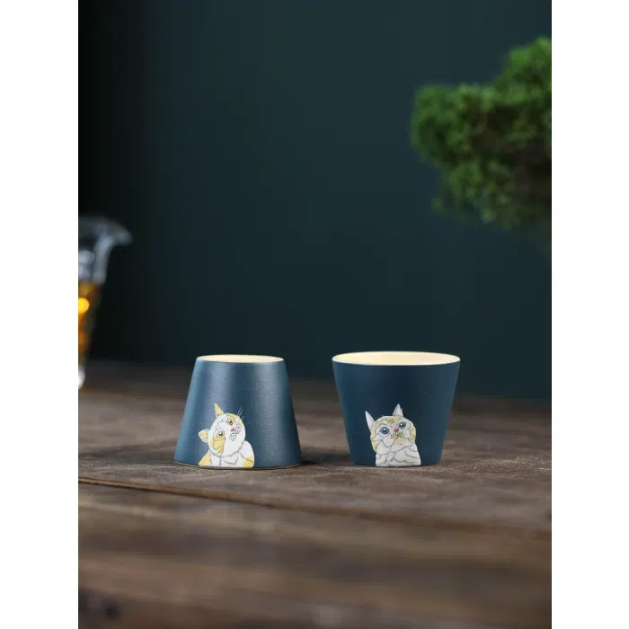 Yixing Purple Clay Cat Teacup Set - 2x Cat Painting Cups 60ml — detail 5