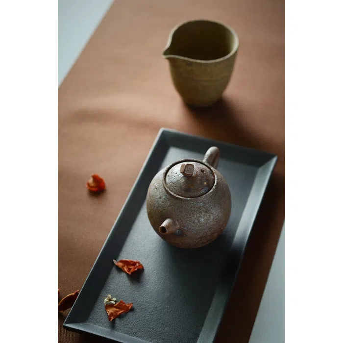 Ceramic Dragon Egg Gongfu Clay Teapot ‘Sapiens’ 220ml — detail 2