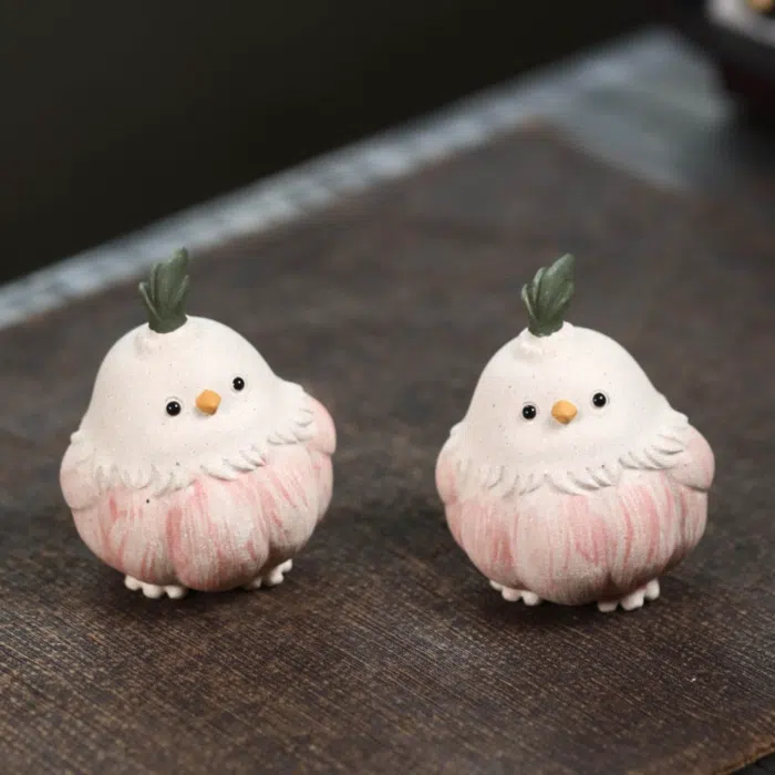 Ceramic Garlic-Chicken Tea Pet - Garlic-Bird Figurine — detail 1