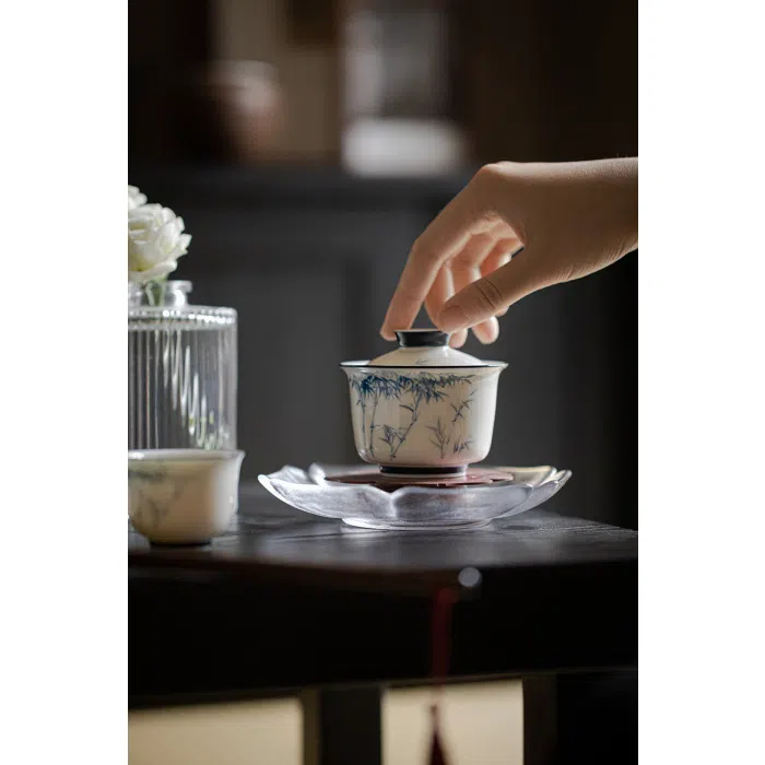 White Blue Gaiwan, Hand-Painted Bamboo, Jade Porcelain 140ml — detail 7