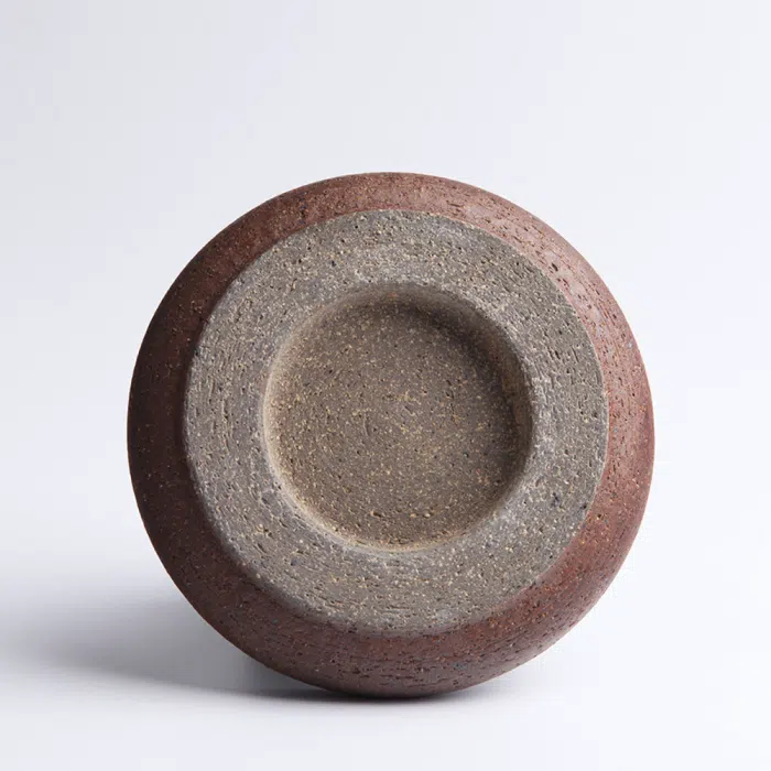 Ceramic Tea Boat ‘Sapiens’ - Gaiwan / Teapot Stand — detail 1