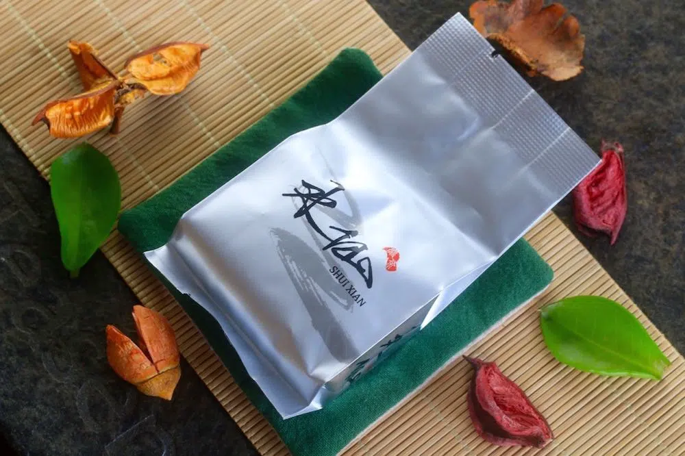 Wuyi Oolong Tea Sampler - Rock Tea (Yan Cha) Impressions Set · 144g — detail 3