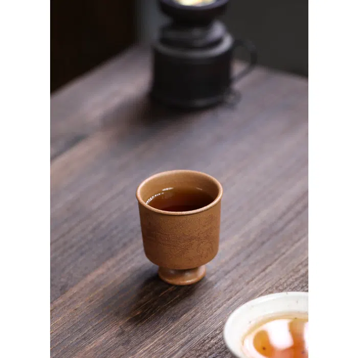 Tea Cup with Hand-Engraved Landscape, Jiangpo Clay Tea Cup with Stem 90ml — detail 1