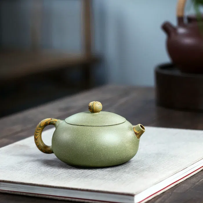 Yixing Tea Set with Pitcher & 2 Cups in Gift Box, Dou Qing Clay — detail 2