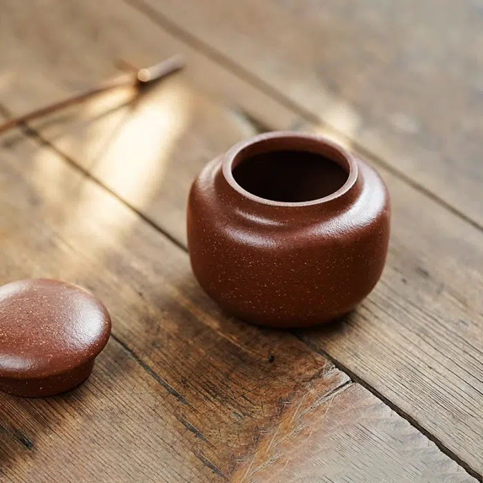 Small Yixing Jar, Jiang Po Ni Clay Yixing Clay Jar — detail 2